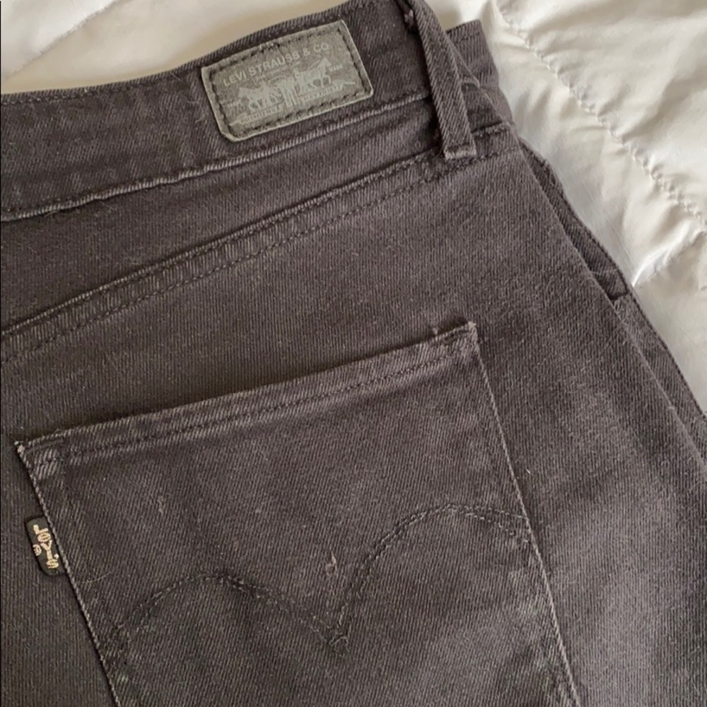 Levi’s high rise skinny jeans.